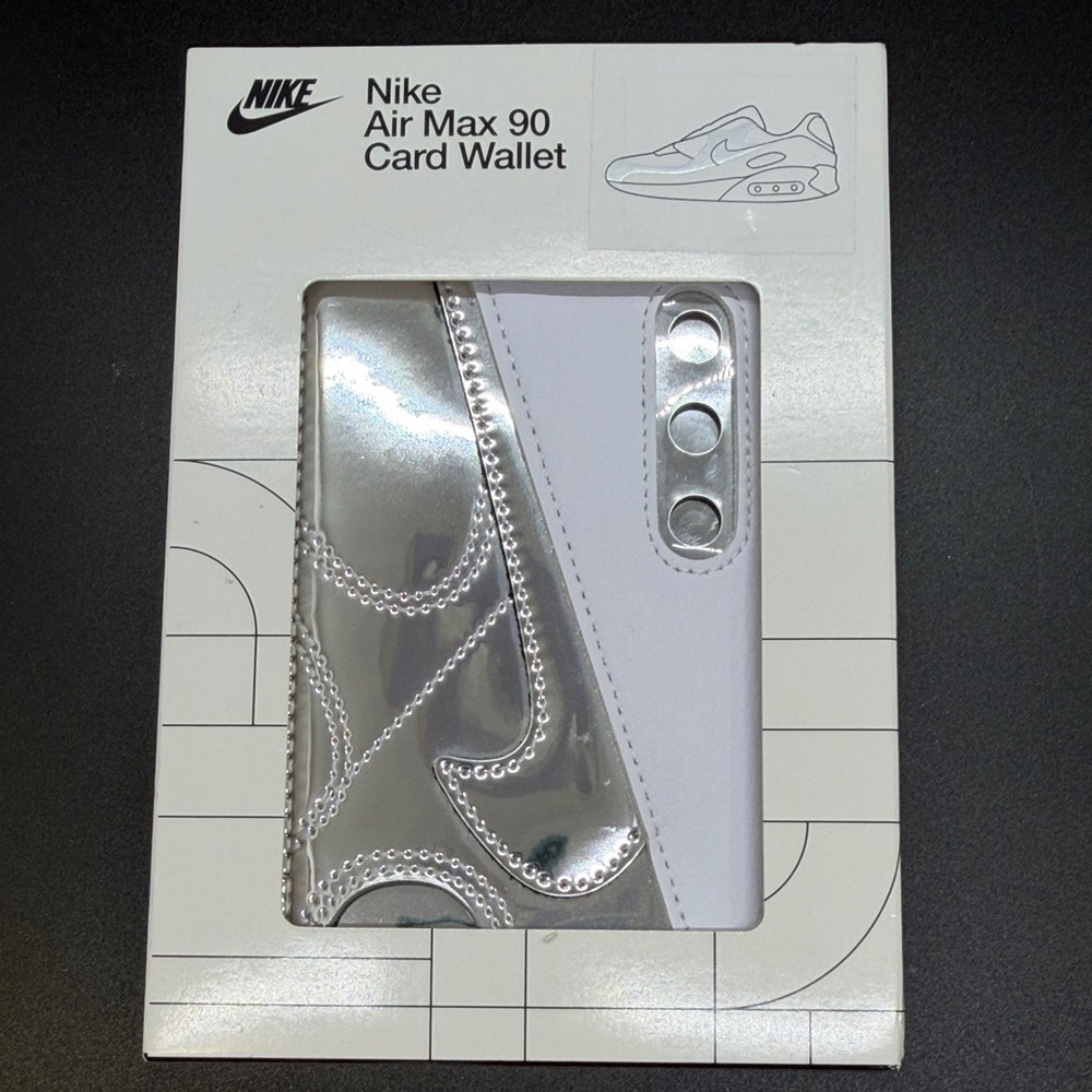 Nike Air Max 90 Card Wallet. BNIB! Never opened. - Picture 3 of 5
